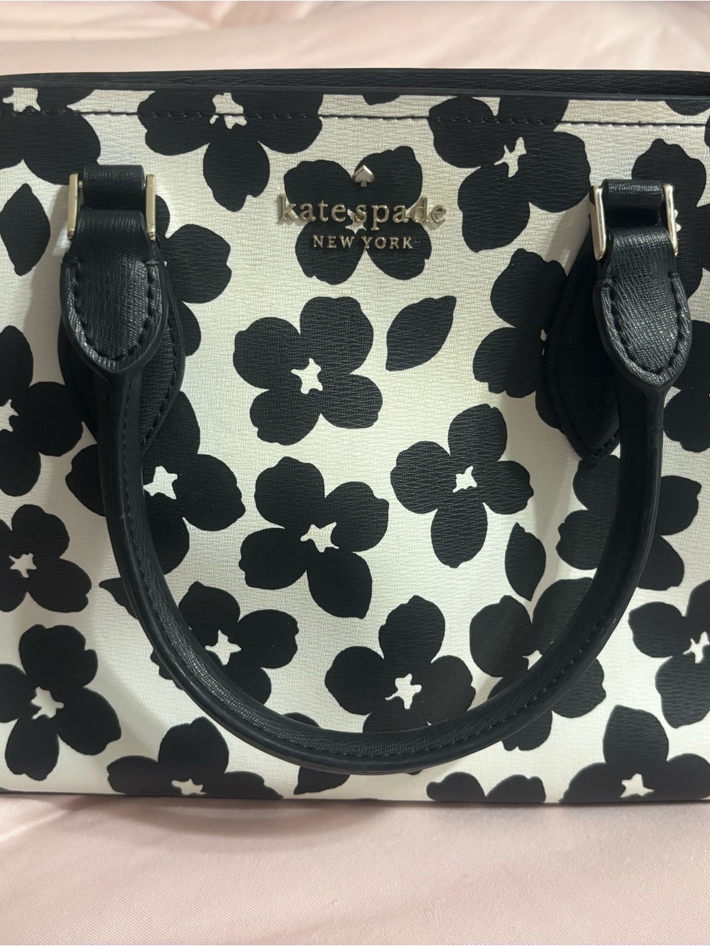 Kate Spade Darcy Floral Blooms small satchel. Tags included. Never used.